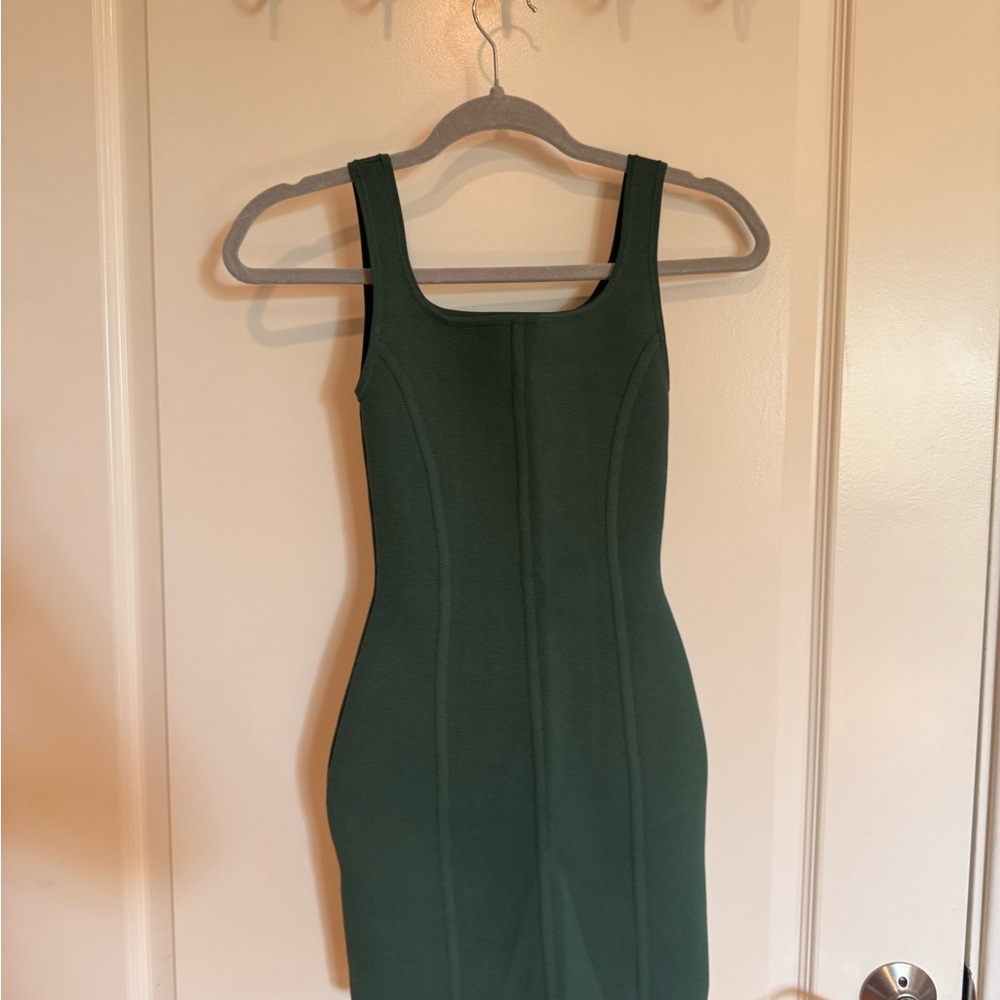 Babaton Green Bodycon Mini Dress Square Neck Sleeveless